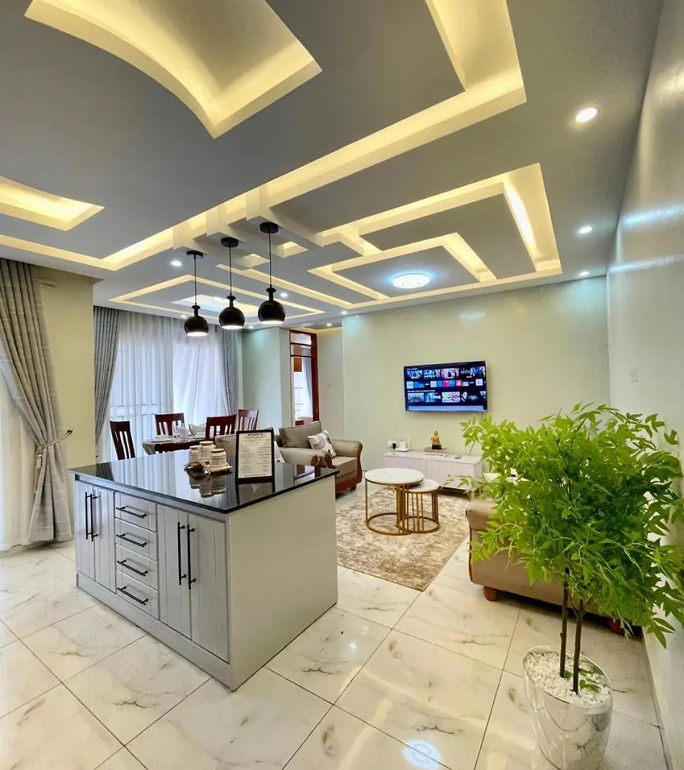 A Serene Sanctuary In קמפאלה 0*,